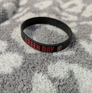 🦋5/25$ Green Day Black Wristband